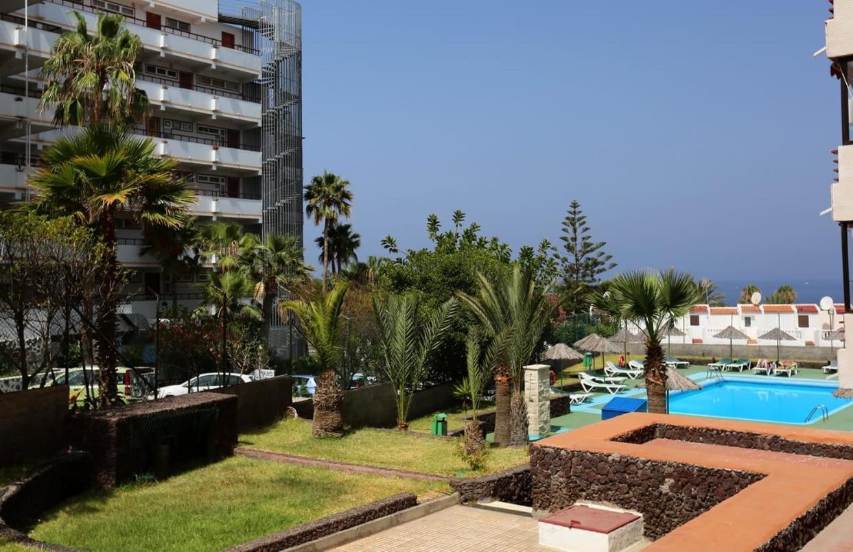 Tenerife Olympia Apart Hotel-Playa De Las Americas. Balcony, Sea View & Pool Exterior photo
